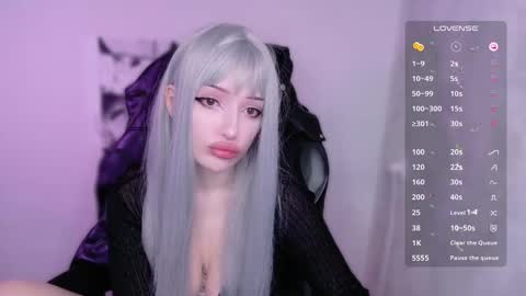 beaty_lilith online show from October 2025 05:38:02 AM