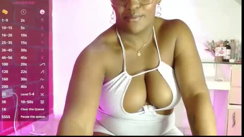 Beatzie online show from December 2025 04:45:01 PM