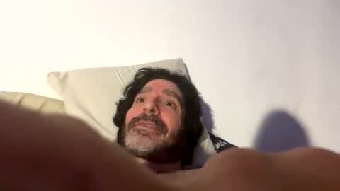 beautifukk online show from November 2025 02:02:01 AM