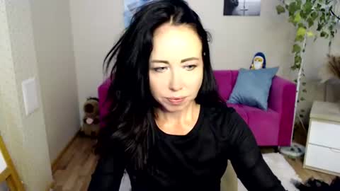 beautiful_moon7 online show from July 2026 06:20:01 PM
