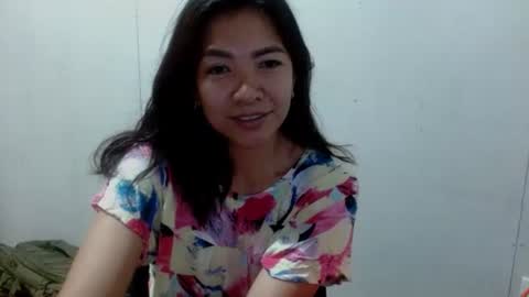Snapshot of beautiful_sm1le chatting on December 2025 05:45:02 AM Smiley online show from December 2025 05:45:02 AM