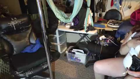 Snapshot of beautifullyshort1 chatting on November 2025 10:06:02 AM beautifullyshort1 online show from November 2025 10:06:02 AM