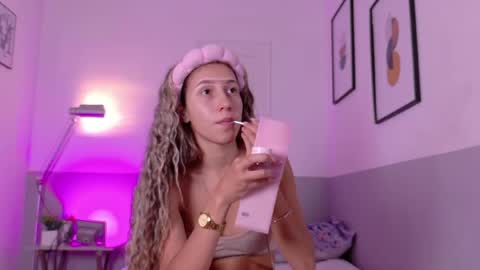 Shalom  online show from April 2026 08:21:01 PM