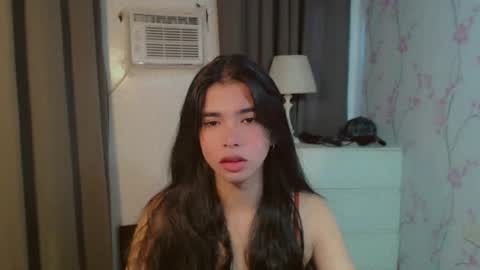 TRIXIE online show from April 2026 02:53:01 AM