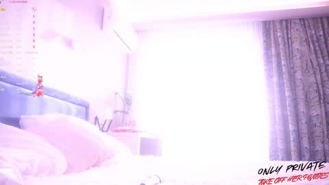 Polly  online show from February 2026 06:07:01 AM