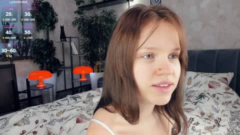 Snapshot of beauty_future chatting on January 2025 07:18:01 AM Nicole online show from January 2025 07:18:01 AM