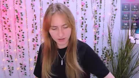 beauty_ginger online show from September 2025 01:02:01 PM
