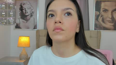 Ariana Reyes online show from March 2026 12:11:01 PM