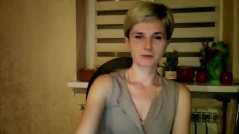 Snapshot of beautyksenia chatting on April 2026 07:42:02 PM BeautyKsenia online show from April 2026 07:42:02 PM
