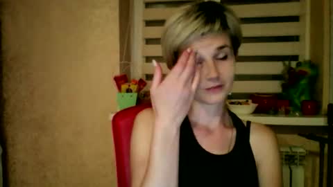 Snapshot of beautyksenia chatting on May 2026 07:20:02 PM BeautyKsenia online show from May 2026 07:20:02 PM