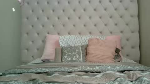 Beauty online show from December 2025 02:35:01 PM