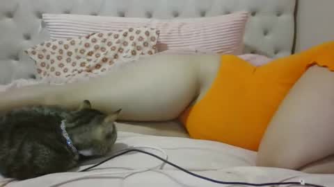 Beauty online show from January 2026 06:17:02 AM