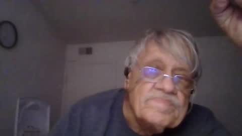 Snapshot of beautytomyeyes chatting on October 2025 02:34:01 AM beautytomyeyes online show from October 2025 02:34:01 AM