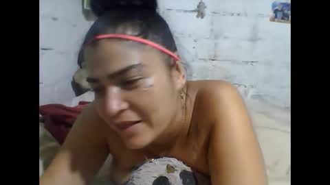 Snapshot of bebesitaa45 chatting on June 2026 02:27:01 AM bebesitaa45 online show from June 2026 02:27:01 AM