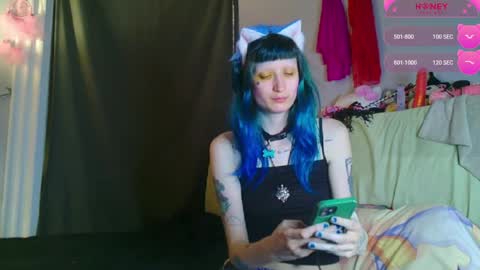 Snapshot of beckytheclown chatting on June 2026 01:32:02 AM Beckytheclown online show from June 2026 01:32:02 AM