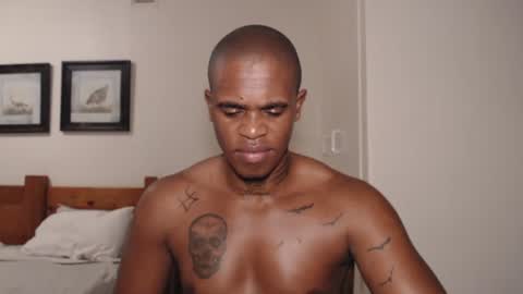 Snapshot of bedroom_gangster chatting on September 2025 03:35:01 PM Frank online show from September 2025 03:35:01 PM