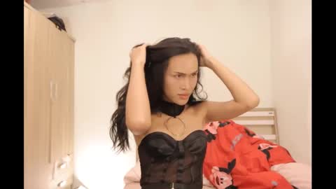 bee_thai online show from February 2025 06:51:01 PM