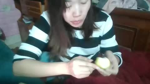 beebaby_xx online show from December 2025 02:17:01 AM