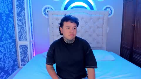 beele_and_evie online show from February 2026 07:58:01 PM