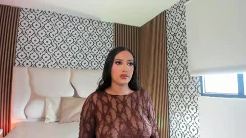 Snapshot of beella_tay1 chatting on May 2026 12:54:02 PM BELLA online show from May 2026 12:54:02 PM