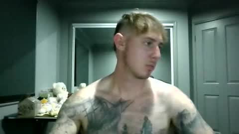 Snapshot of beelzebubxo chatting on October 2025 12:02:02 PM beelzebubxo online show from October 2025 12:02:02 PM