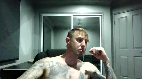 Snapshot of beelzebubxo chatting on December 2025 10:31:01 AM beelzebubxo online show from December 2025 10:31:01 AM