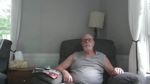 beep_b33p online show from June 2026 12:23:02 AM