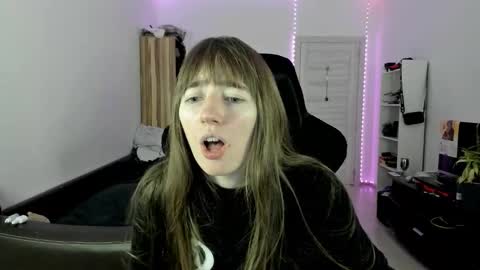 bekka online show from November 2025 05:28:02 PM