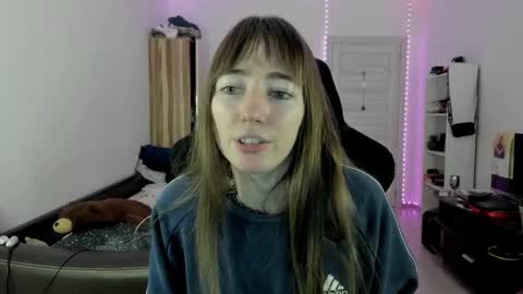 Snapshot of bekkawell chatting on October 2025 02:06:01 PM Lisa online show from October 2025 02:06:01 PM