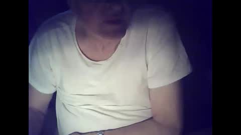 bekklove1 online show from April 2026 02:56:01 PM