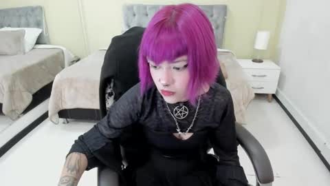 Bela online show from February 2026 12:43:02 PM