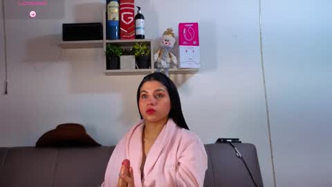 Snapshot of belasexxx chatting on November 2025 07:35:01 PM bela online show from November 2025 07:35:01 PM