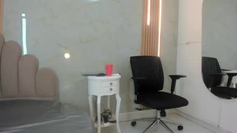 Belkilima  online show from April 2026 08:07:02 PM