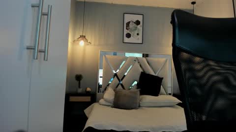 Snapshot of bell_marinny chatting on January 2026 02:50:02 AM Bell online show from January 2026 02:50:02 AM