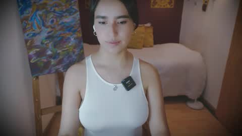 Snapshot of bella_669 chatting on December 2025 01:21:02 AM Bella 669 online show from December 2025 01:21:02 AM