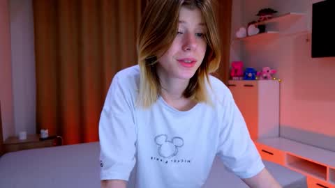 Bella online show from November 2025 02:54:01 PM