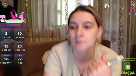 Snapshot of bella_antoniaxo chatting on June 2026 06:41:02 AM Antonia online show from June 2026 06:41:02 AM