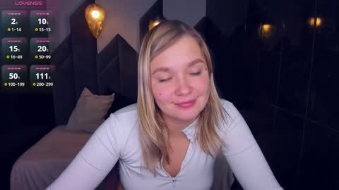 Bella online show from December 2024 12:11:02 PM