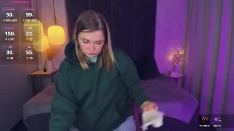 Bella online show from February 2025 07:43:02 PM