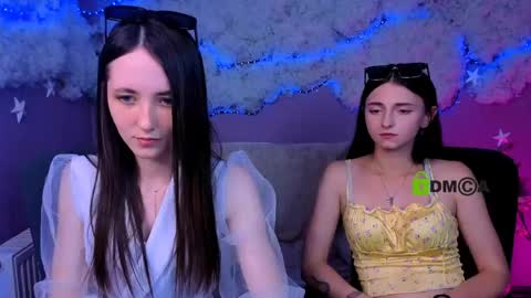 Snapshot of bella_dorn chatting on June 2026 07:26:02 PM Bella online show from June 2026 07:26:02 PM