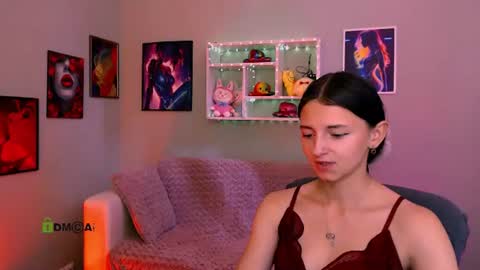 Snapshot of bella_dorn chatting on June 2026 09:34:01 AM Bella online show from June 2026 09:34:01 AM