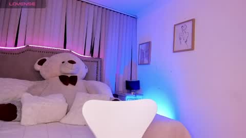 Onlyfans isa bella 23 online show from April 2026 04:52:01 AM