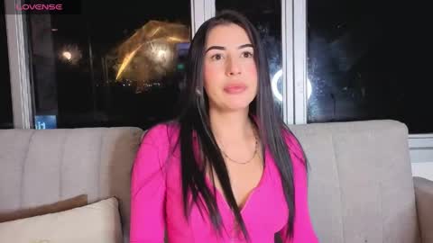 Snapshot of bella_es chatting on May 2026 05:04:01 AM Onlyfans isa bella 23 online show from May 2026 05:04:01 AM