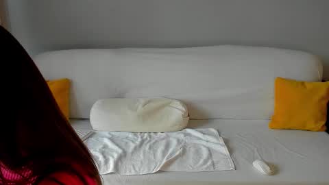 Anna  online show from November 2025 09:21:01 AM