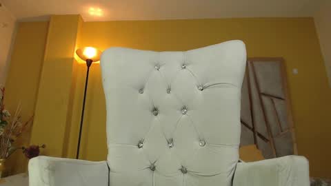 bella_houston online show from December 2024 11:03:01 PM