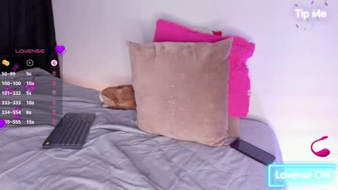 isabella online show from December 2024 12:04:01 AM