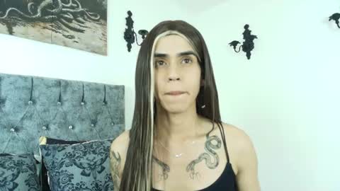 Snapshot of bella_poisonous chatting on July 2026 02:03:01 AM Bella online show from July 2026 02:03:01 AM