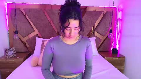 Snapshot of bella_swwan_ chatting on July 2026 10:50:02 PM Bella Swwan online show from July 2026 10:50:02 PM