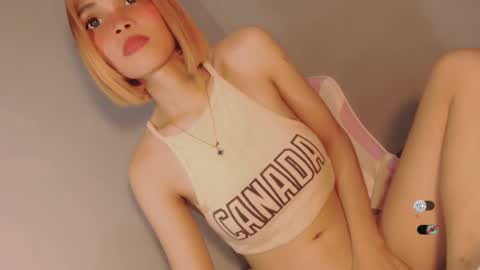 Bella online show from December 2024 02:01:02 AM