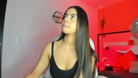 BELLA online show from April 2026 08:26:01 PM